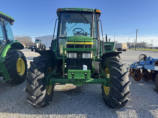 Image of John Deere 6110 equipment image 1