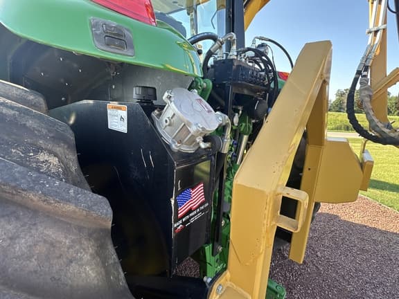 Image of John Deere 6110M equipment image 4