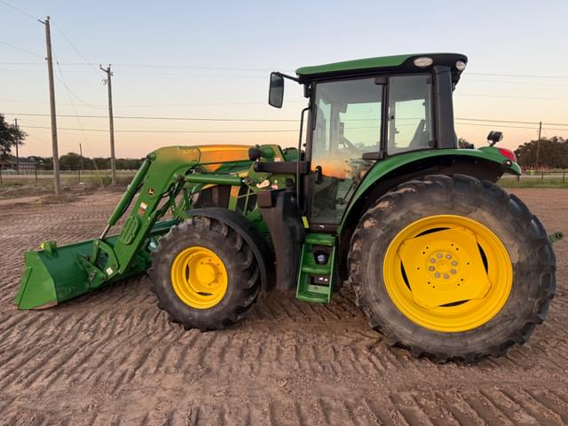 Image of John Deere 6110M equipment image 2