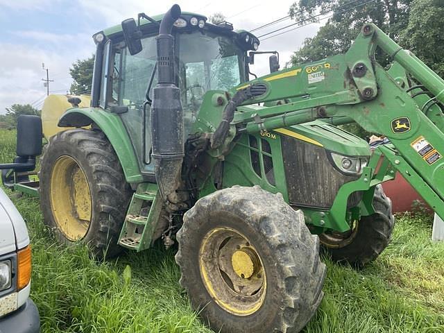 Image of John Deere 6110M equipment image 2