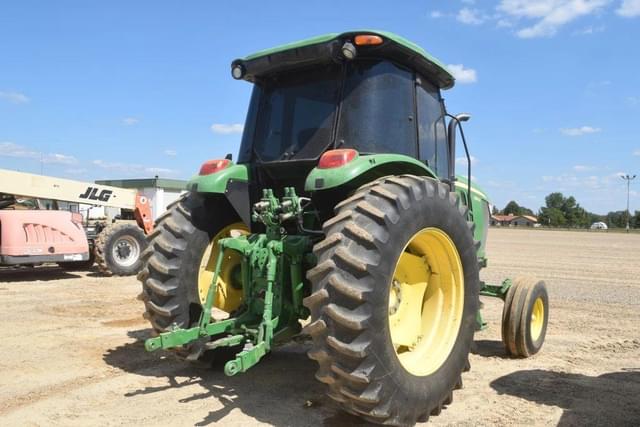 Image of John Deere 6115D equipment image 2