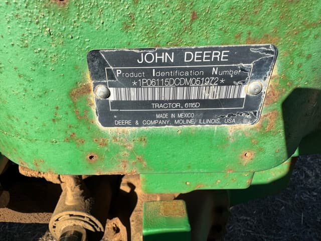 Image of John Deere 6115D equipment image 4