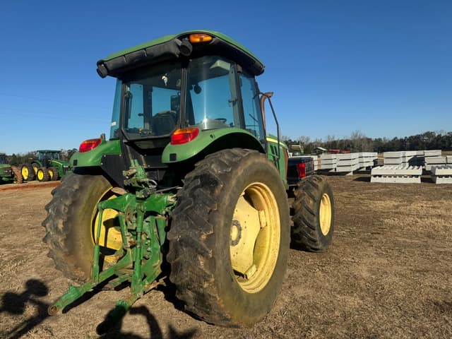 Image of John Deere 6115D equipment image 2