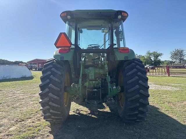 Image of John Deere 6115D equipment image 3