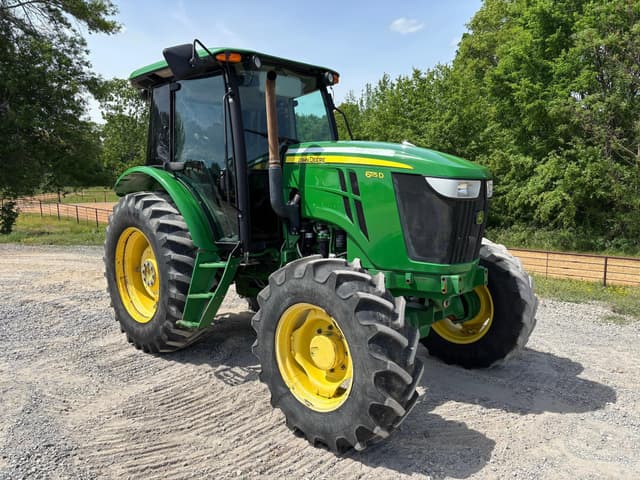 Image of John Deere 6115D equipment image 2