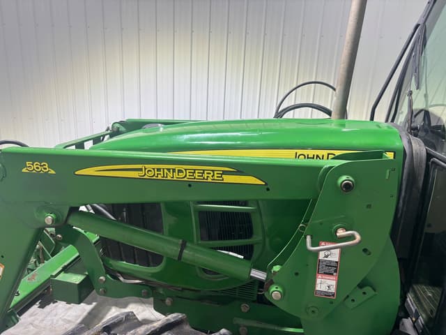 Image of John Deere 6115D equipment image 1