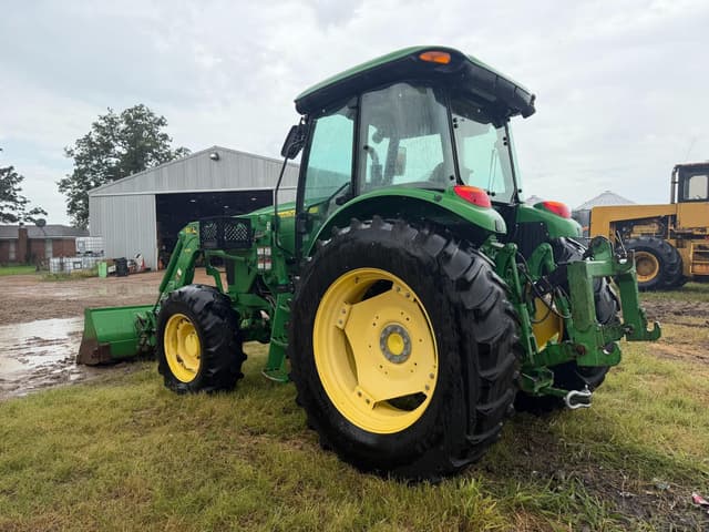 Image of John Deere 6115D equipment image 3