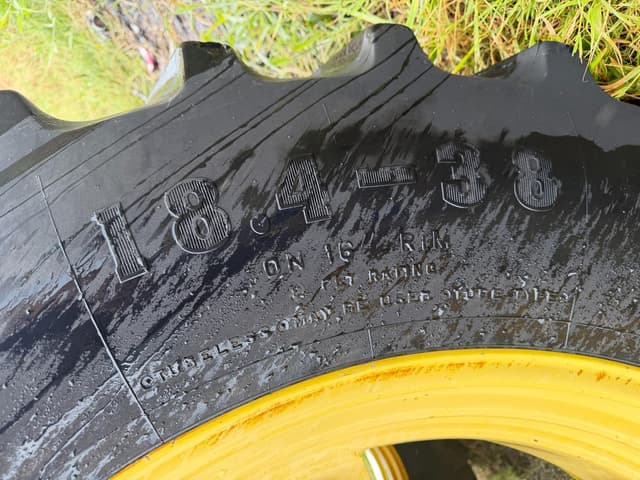 Image of John Deere 6115D equipment image 4