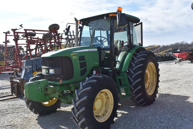 Image of John Deere 6115D equipment image 2