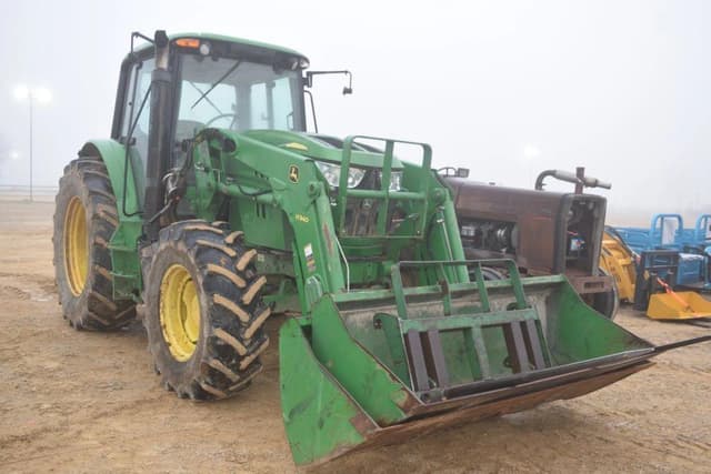 Image of John Deere 6115M equipment image 3