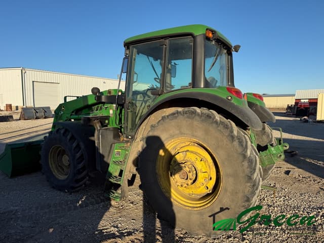 Image of John Deere 6115M equipment image 1