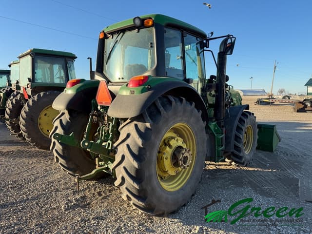 Image of John Deere 6115M equipment image 3