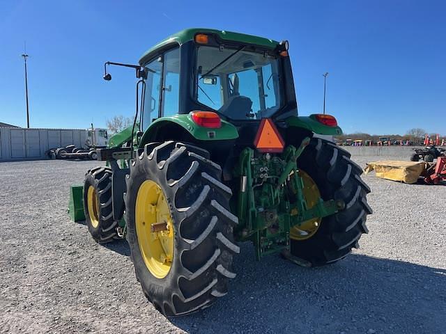 Image of John Deere 6115M equipment image 3