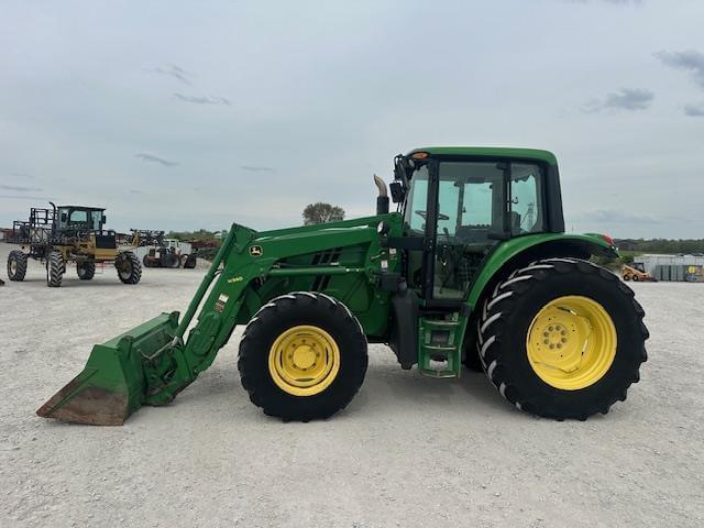 Image of John Deere 6115M equipment image 1