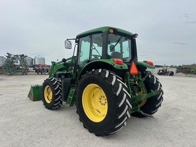 Image of John Deere 6115M equipment image 2