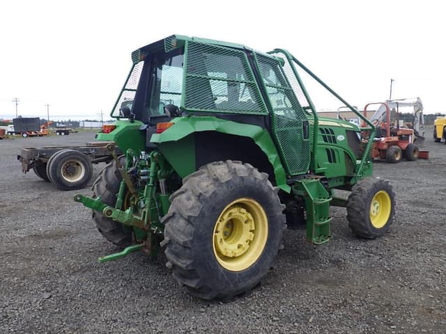 Image of John Deere 6115M equipment image 4