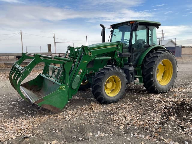 Image of John Deere 6120 equipment image 4
