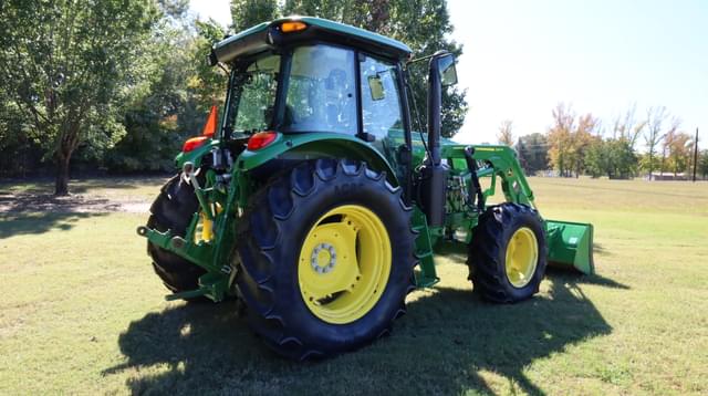 Image of John Deere 6120E equipment image 1