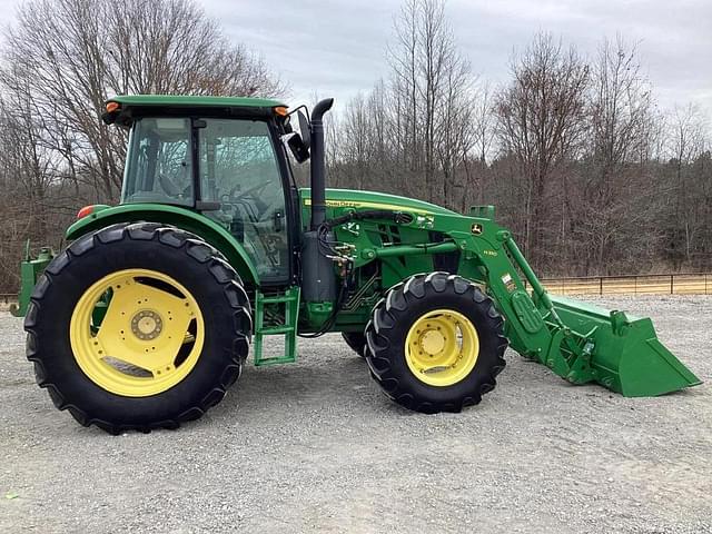 Image of John Deere 6120E equipment image 2