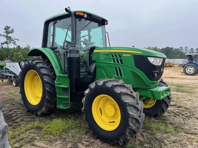 Image of John Deere 6120M equipment image 1