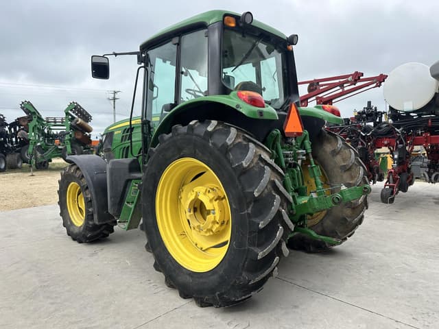 Image of John Deere 6125M equipment image 4