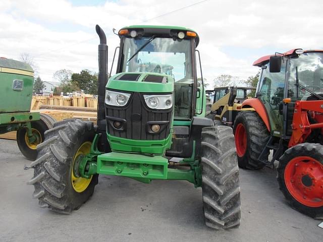 Image of John Deere 6125M equipment image 2