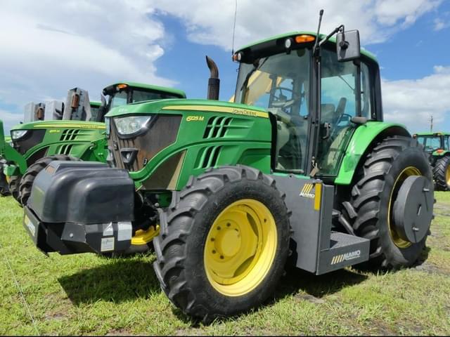 Image of John Deere 6125M equipment image 1