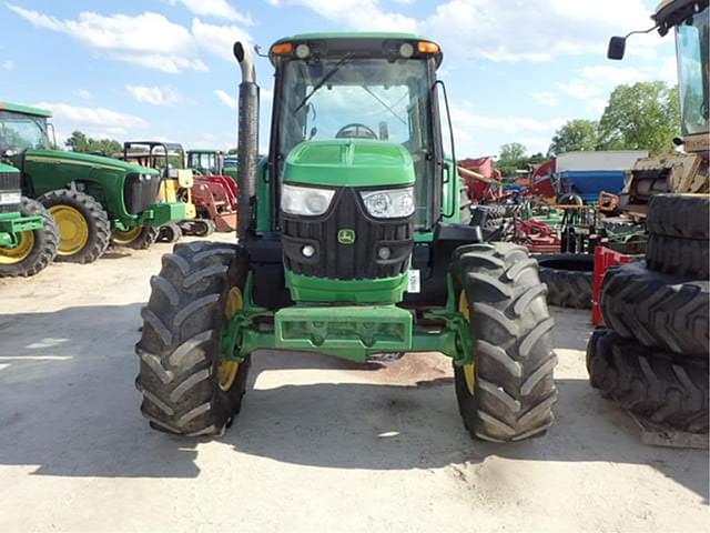 Image of John Deere 6125M equipment image 1
