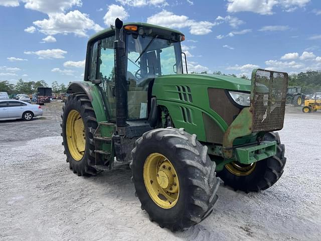 Image of John Deere 6125M equipment image 4