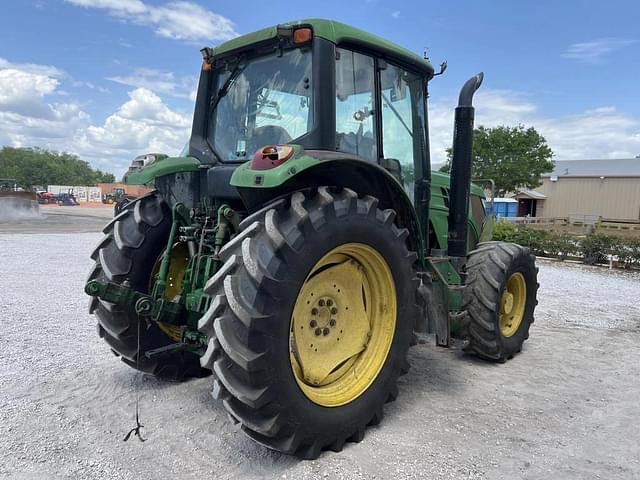 Image of John Deere 6125M equipment image 3