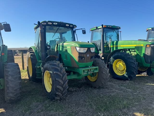 Image of John Deere 6125R equipment image 1