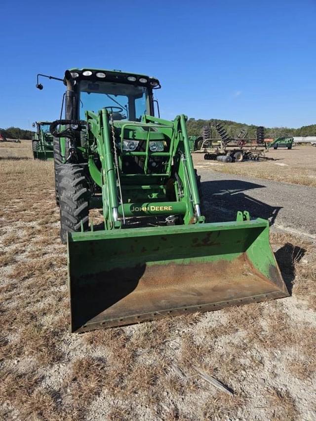 Image of John Deere 6125R equipment image 2