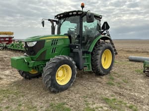 John Deere 6125R Image