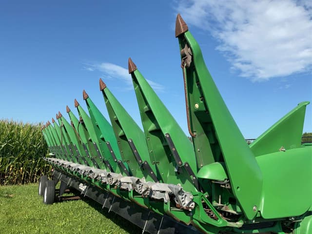 Image of John Deere 612C equipment image 4