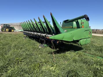 Main image John Deere 612C