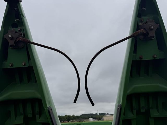 Image of John Deere 612C equipment image 3