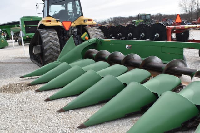 Image of John Deere 612C equipment image 4