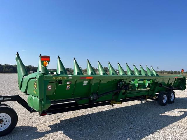 Image of John Deere 612C equipment image 2