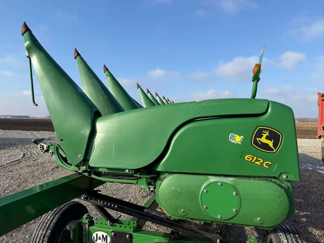 Image of John Deere 612C equipment image 4