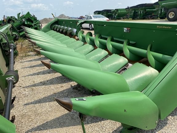 Main image John Deere 612C