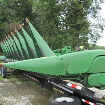 John Deere 612FC Equipment Image0