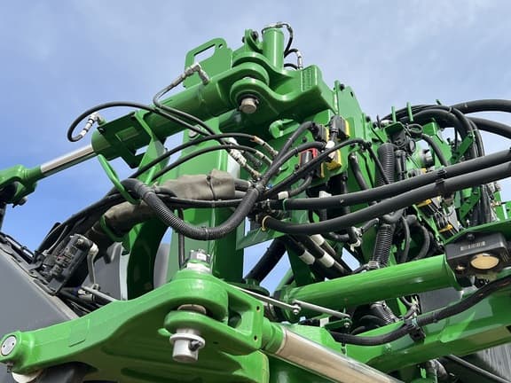 Image of John Deere 612R equipment image 3