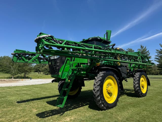 Image of John Deere 612R equipment image 1