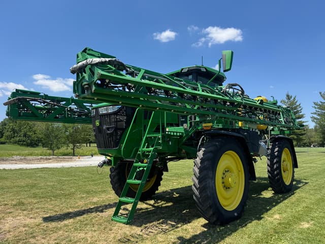 Image of John Deere 612R equipment image 2