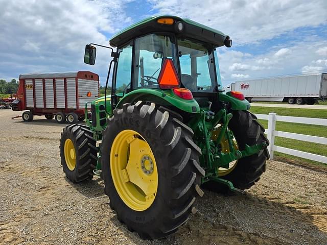 Image of John Deere 6130D equipment image 1