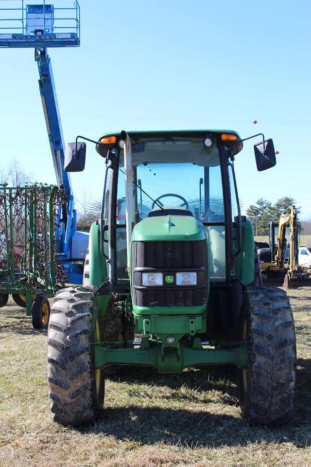 Image of John Deere 6130D equipment image 2