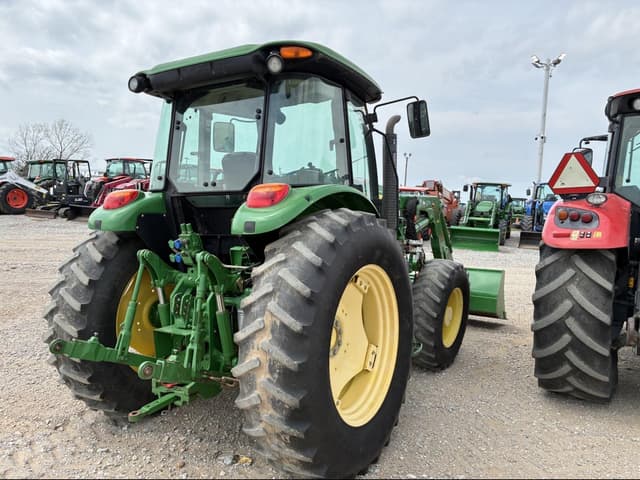 Image of John Deere 6130D equipment image 2