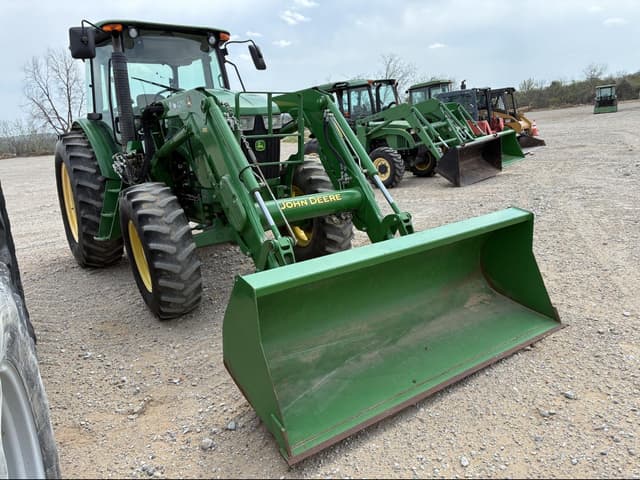 Image of John Deere 6130D equipment image 1