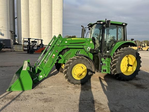 Image of John Deere 6130M equipment image 4