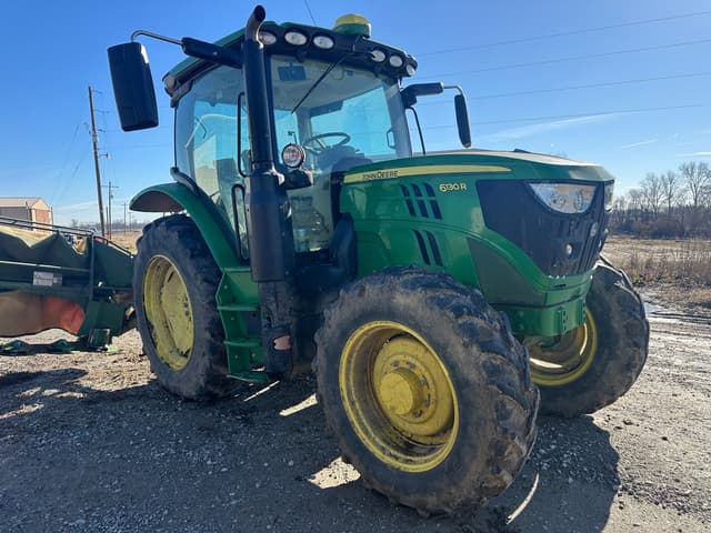 Image of John Deere 6130R equipment image 1